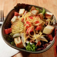 Cheeseburger Deluxe Salad